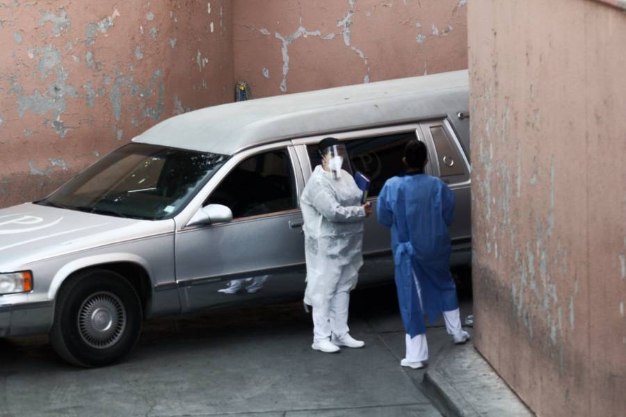 Expertos calculan que para marzo 2021 M&eacute;xico podr&iacute;a superar 134 mil muertes por Covid-19