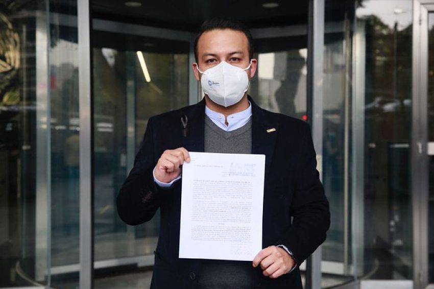 PAN denuncia ante FGR al gobierno federal por negligencia en manejo de pandemia