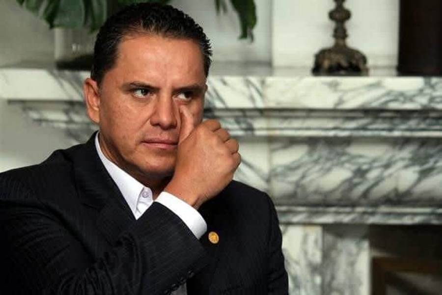 Solicitan segunda orden de aprehensión contra Roberto Sandoval