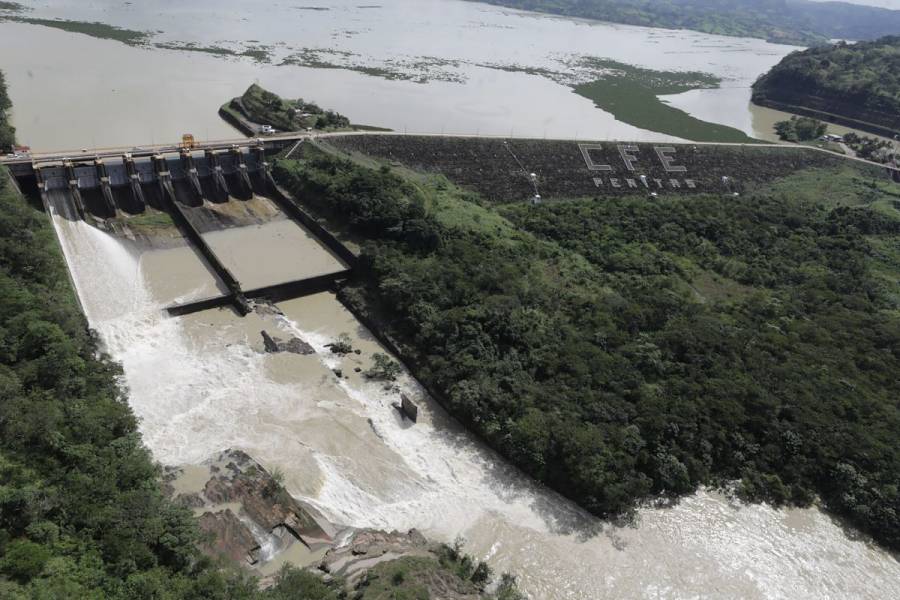 AMLO firmará decreto para que en manejo de presas se proteja a ciudadanos