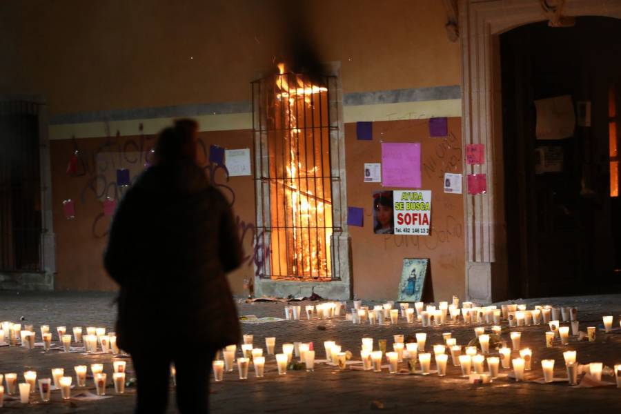 Tras muerte de Sofía, incendian palacio municipal de Fresnillo