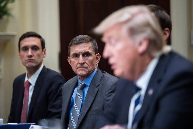 Donald Trump indulta a Michael Flynn, su ex asesor de seguridad