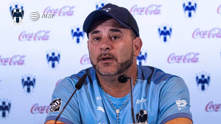 Antonio Mohamed deja la dirección técnica del club Monterrey