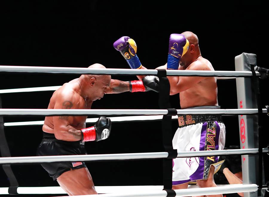 Mike Tyson regresa en gran forma en el empate ante Roy Jones