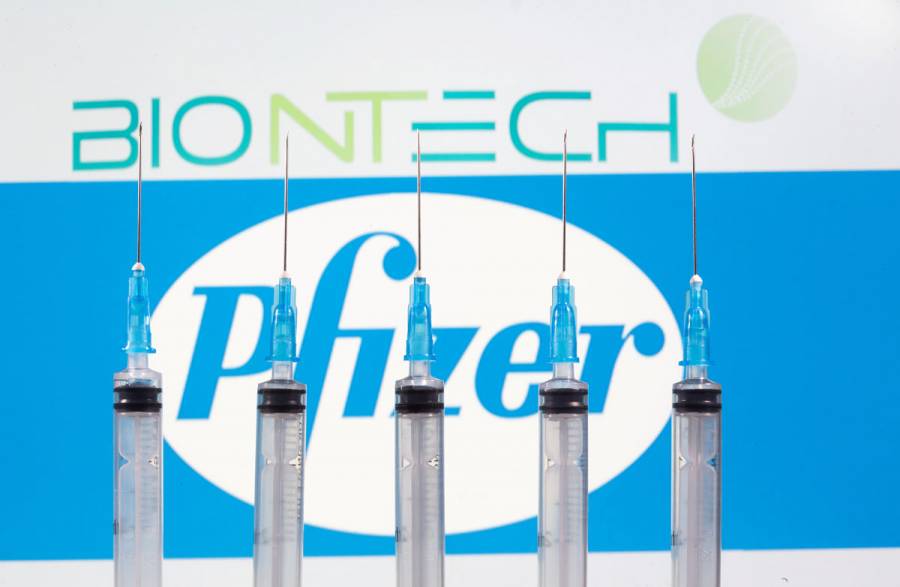 Pfizer y BioNTech solicitan autorización de vacuna contra COVID-19 en la UE