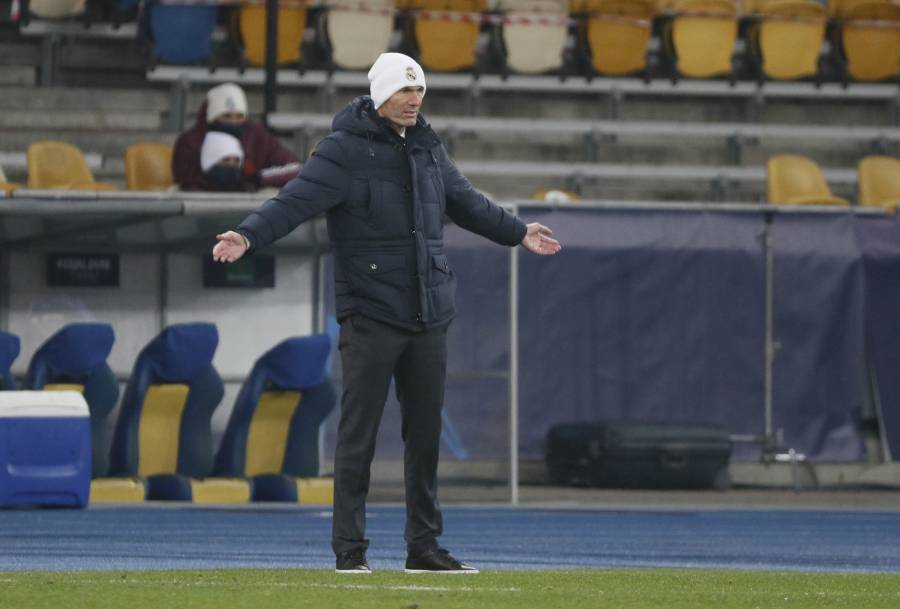 Zidane descarta dimitir