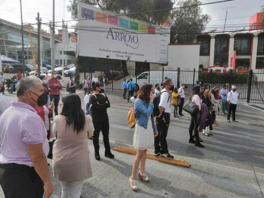 Golpeadores intentan tomar Restaurante Arroyo por disputa familiar