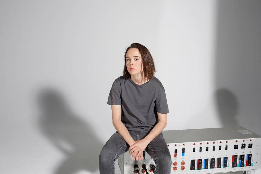 Artistas de Hollywood expresan su apoyo a Elliot Page