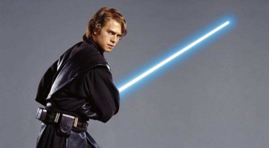 Revelan que Anakin Skywalker iba a aparecer en “Star Wars: The Last Jedi”