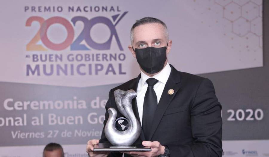Premian a Cuajimalpa por excelencia en seguridad municipal