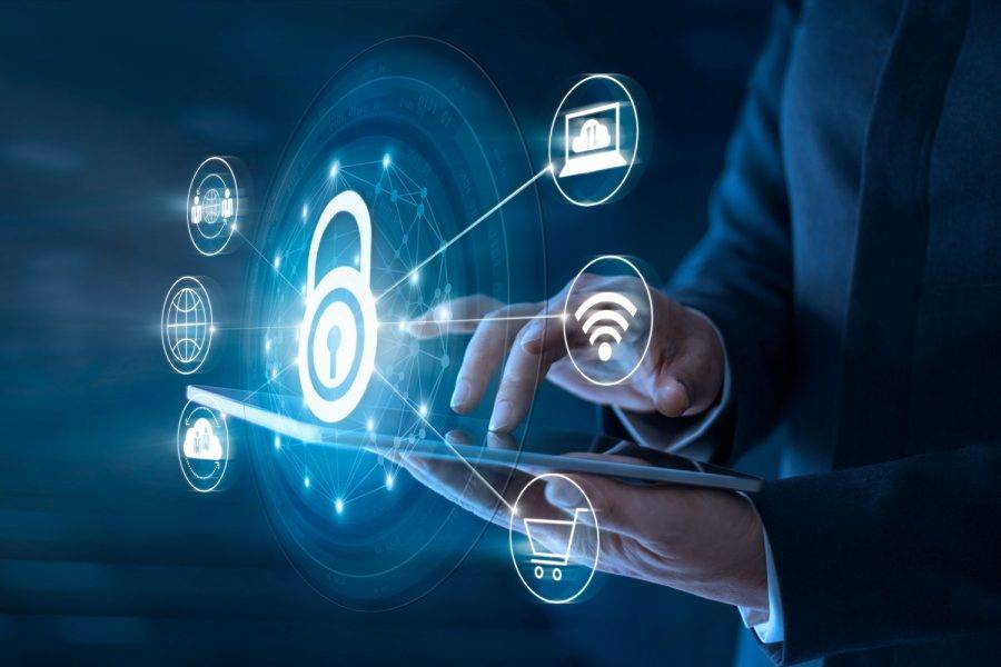 Sugieren incluir materias de ciberseguridad desde la educación básica