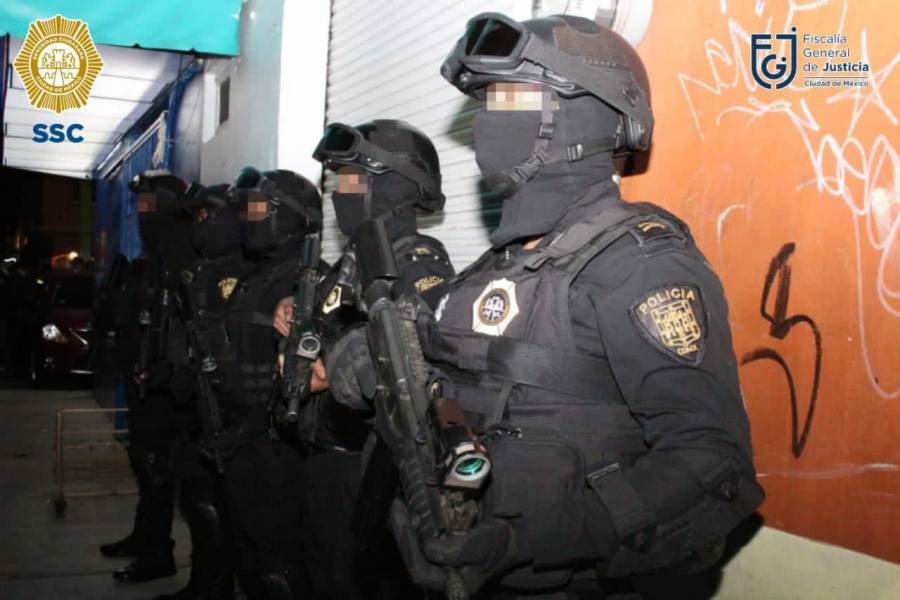 Detienen a 3 decomisan armas y drogas en avenida del taller en la CDMX