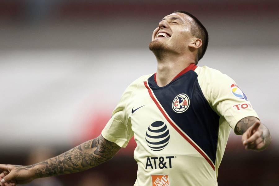 Nicolás Castillo podría volver a jugar en febrero de 2021
