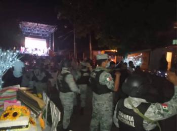 Pese al COVID-19, celebran fiesta de XV años con 500 invitados en Acapulco