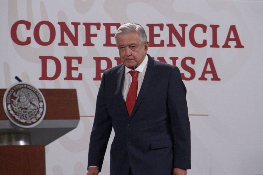 AMLO pide a partidos dejarse de politiquerías por temporada electoral
