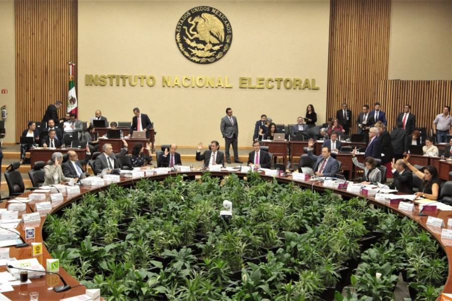 ALISTA INE CANDADOS PARA REELECCIÓN DE DIPUTADOS 