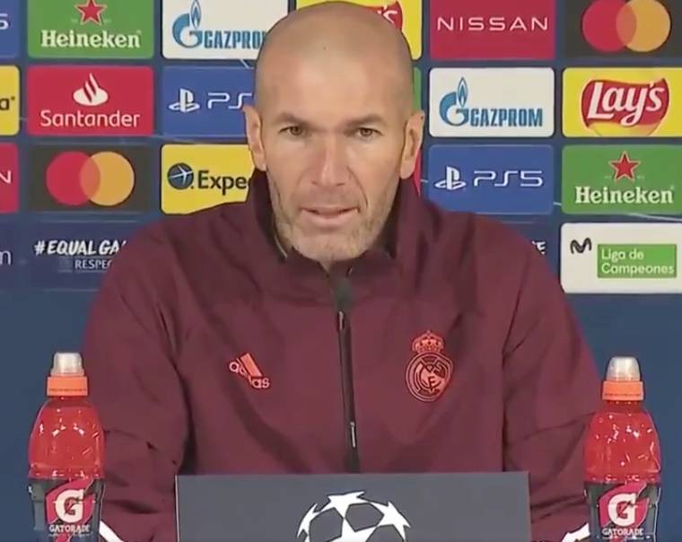 Zidane se enfoca en el Monchengladbach y no en su futuro