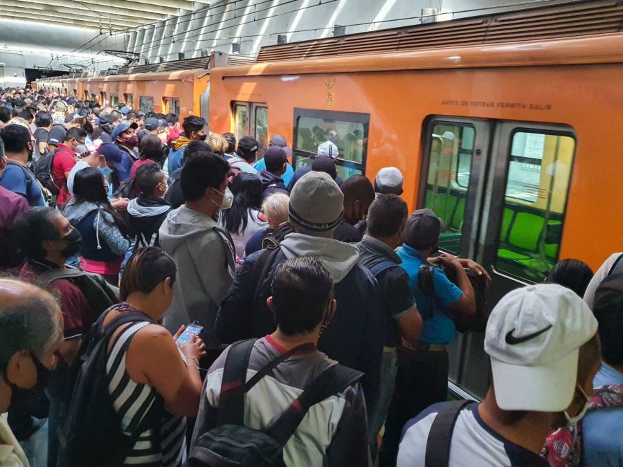 CDMX: Al límite el metro y Semáforo epidemiológico