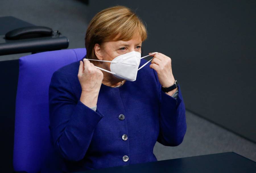 “Lo siento, pero no voy pagar un precio  diario de 590 muertos”: Merkel