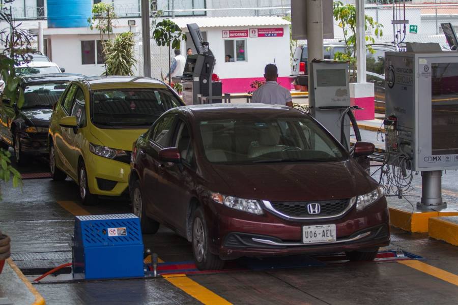 Ventanillas de verificación vehicular abrirán hasta enero; así podrás circular
