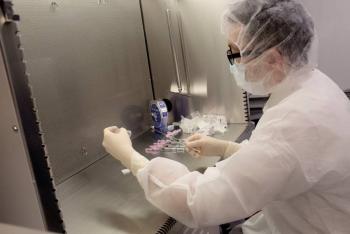 Analiza Europa datos de  Pfizer y Moderna sobre vacuna