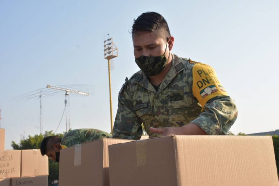 Ej&eacute;rcito y Fuerza A&eacute;rea trasladan m&aacute;s de 15 toneladas de ayuda humanitaria a Honduras