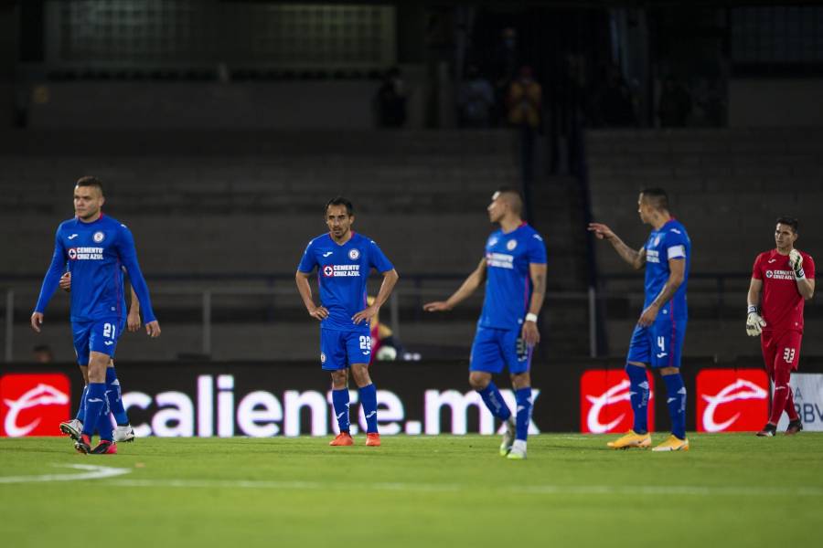 Jugadores de Cruz Azul piden pruebas a Héctor Huerta o procederán legalmente