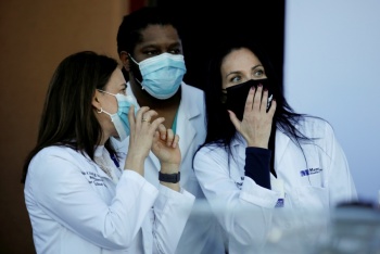 OMS: Hasta 1,800 millones de personal  sanitario en riesgo de contraer Covid