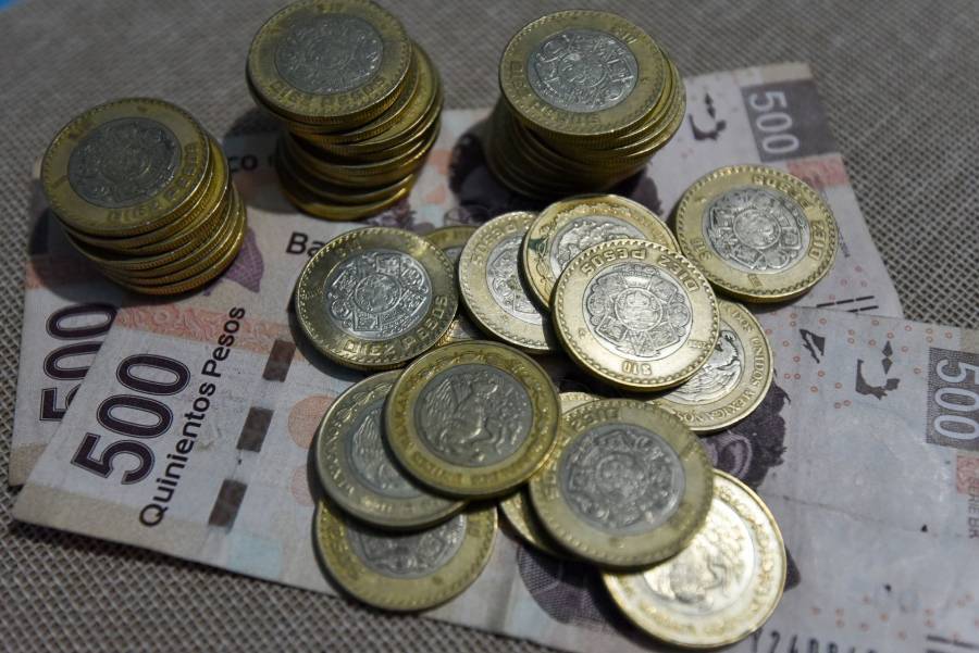 Peso mexicano avanza por estímulo en EE.UU.