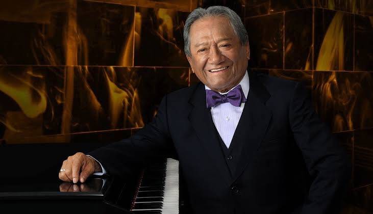 Armando Manzanero hospitalizado por Covid-19