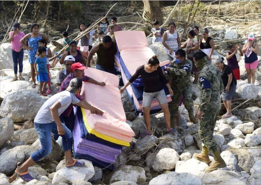 AMLO anuncia apoyo de 18 mil mdp para damnificados de Tabasco y Chiapas