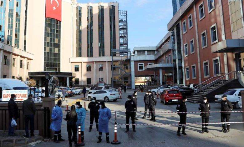 Al menos nueve personas muertas tras explosión en hospital Covid-19 de Turquía