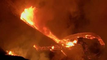 Volc&aacute;n Kīlauea entra en erupci&oacute;n en Isla Grande de Haw&aacute;i