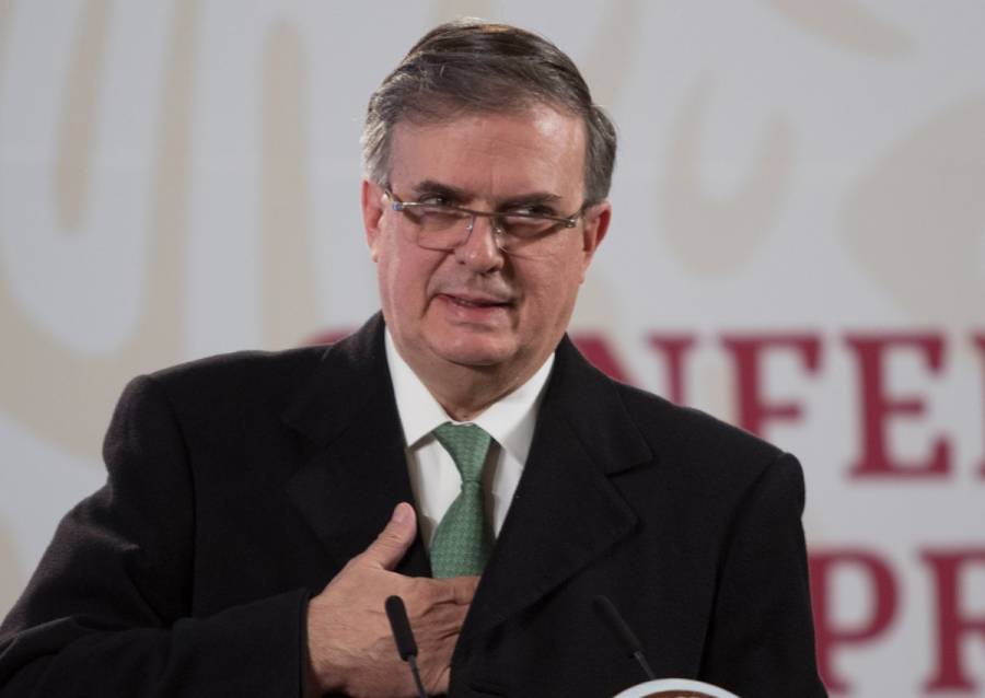 Arribarán mañana primeras vacunas contra COVID-19, anuncia Ebrard