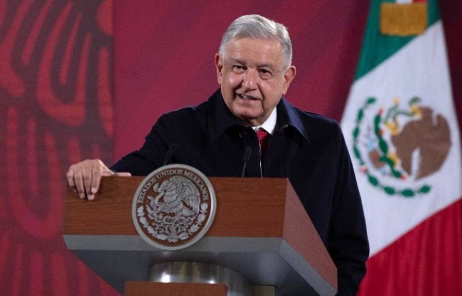 AMLO se dice orgulloso de que PRI, PAN y PRD se unan contra la 4T