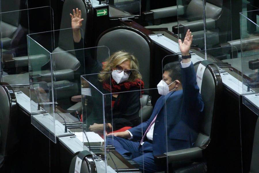 El TEPJF modifica lineamientos del INE para reelección legislativa