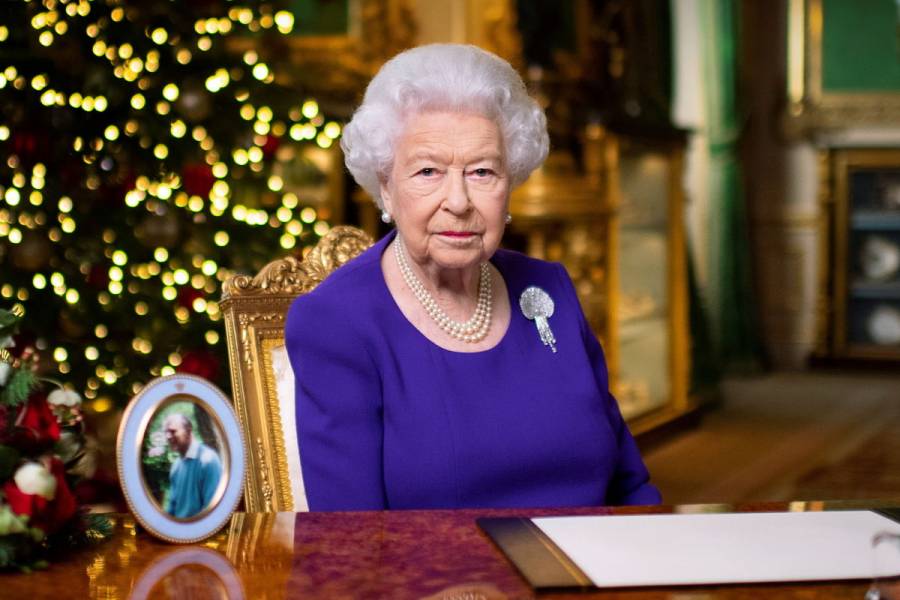“Muchos solo quieren un abrazo por Navidad este año”: Reina Isabel