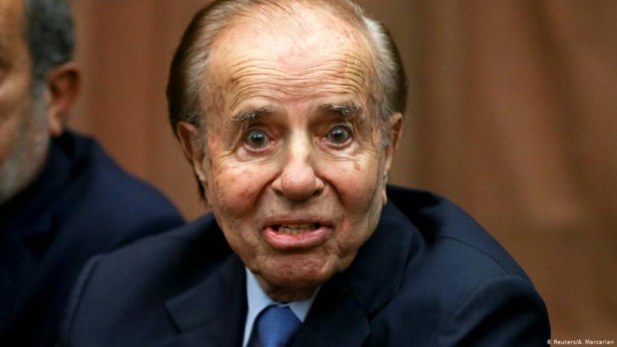 Carlos Menem se encuentra en coma inducido tras sufrir complicaciones