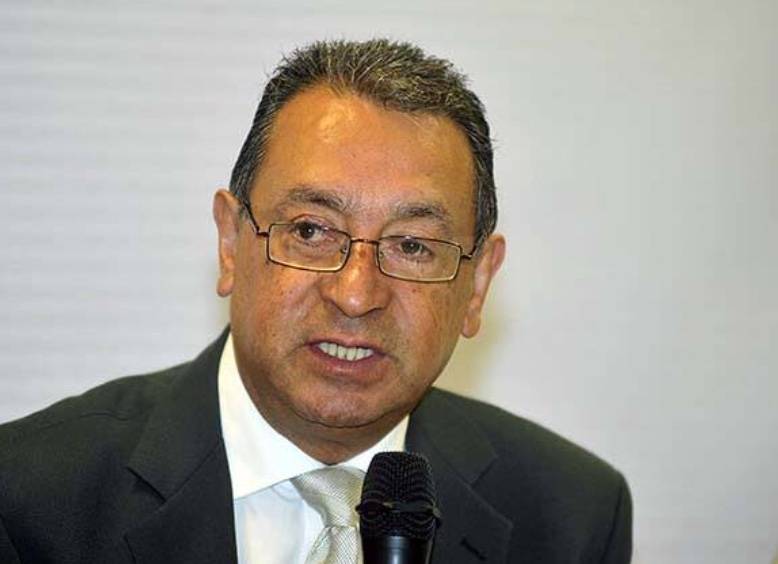A causa de COVID-19, muere Alberto Amador Leal, asesor del Gobierno de Tlaxcala