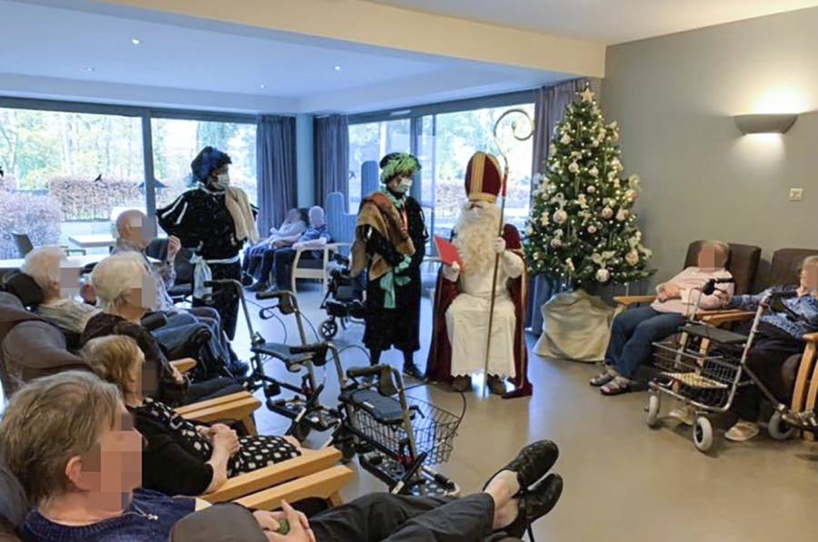 Reciben a Santa en asilo y  mueren 18 ancianos por Covid
