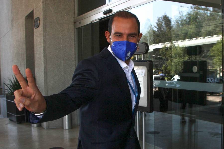 Pretenden hacer propaganda con fármaco, acusa Marko Cortés