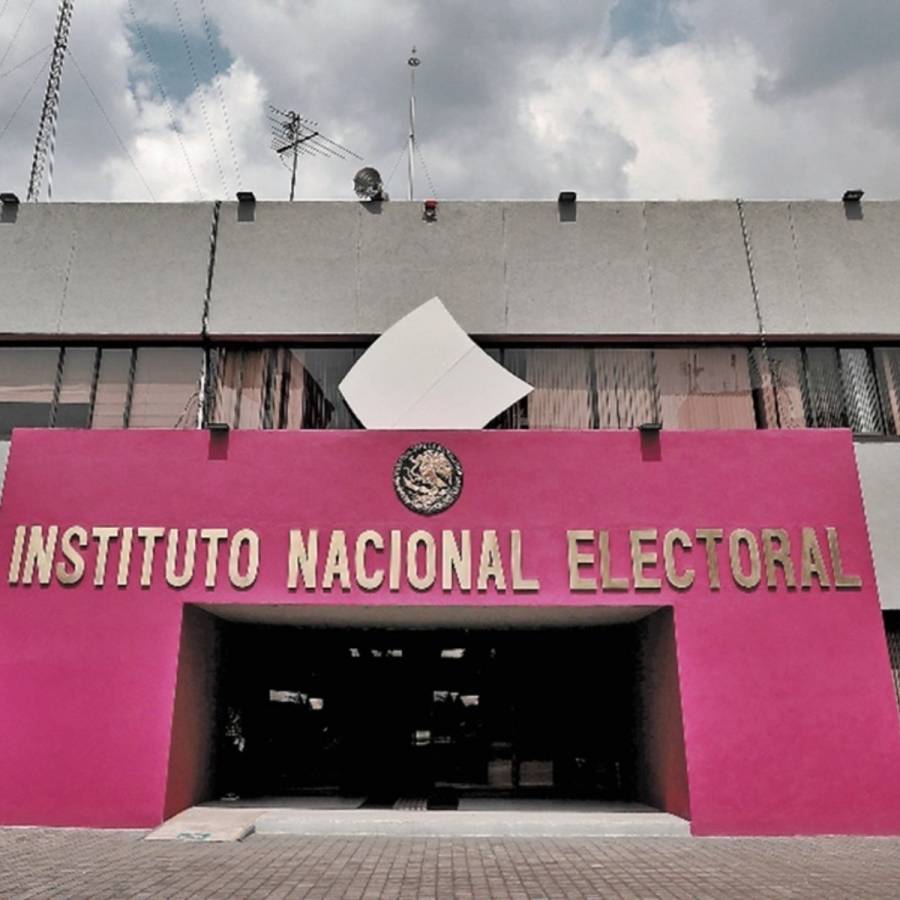 INE descarta medidas cautelares contra Morena