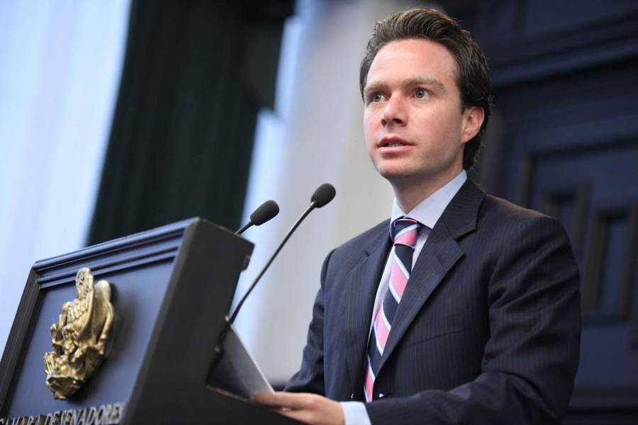 Reportan que Manuel Velasco, senador del PVEM, dio positivo a COVID-19