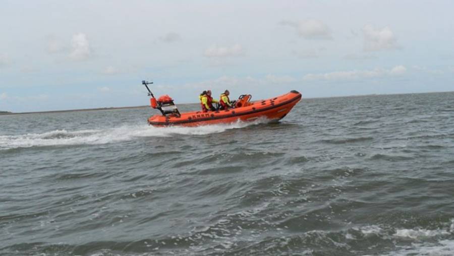 Desaparece un barco con 20 personas en el Tri&aacute;ngulo de las Bermudas