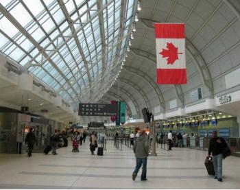 Canad&aacute; exigir&aacute; prueba de Covid-19 para viajeros