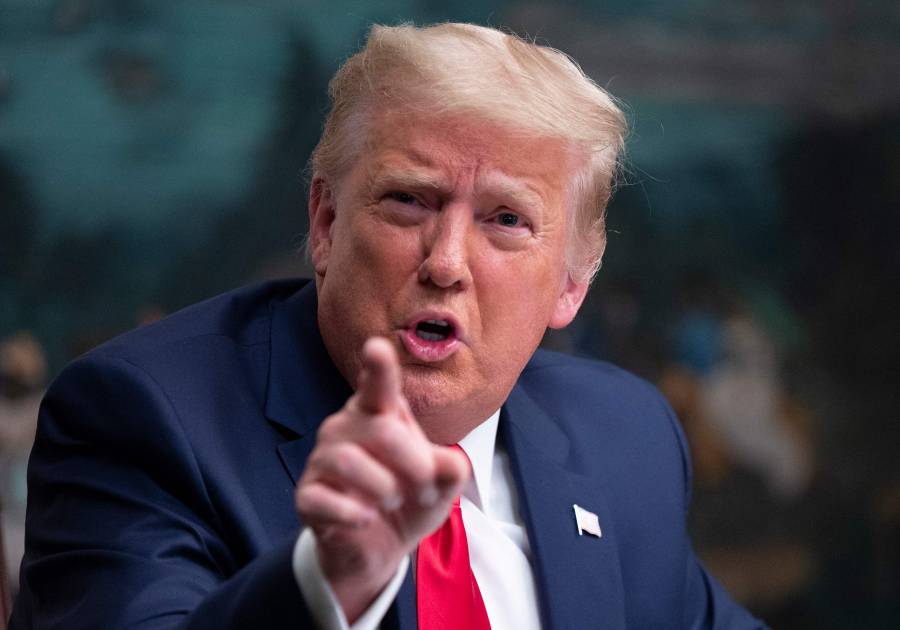 Donald Trump insiste que Mike Pence puede revertir resultado de elecci&oacute;n