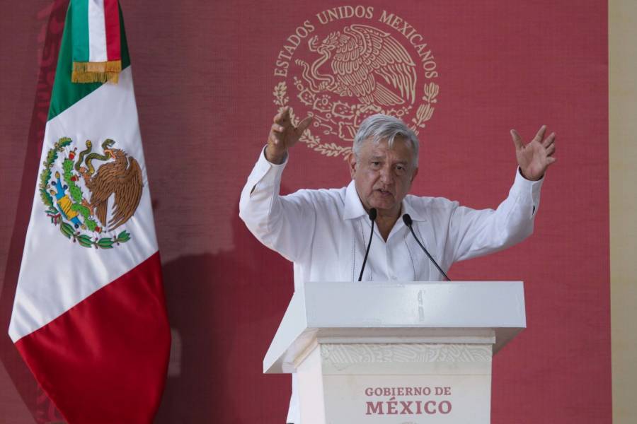 Presentará AMLO nueva iniciativa para que salarios de funcionarios sean menores que el suyo