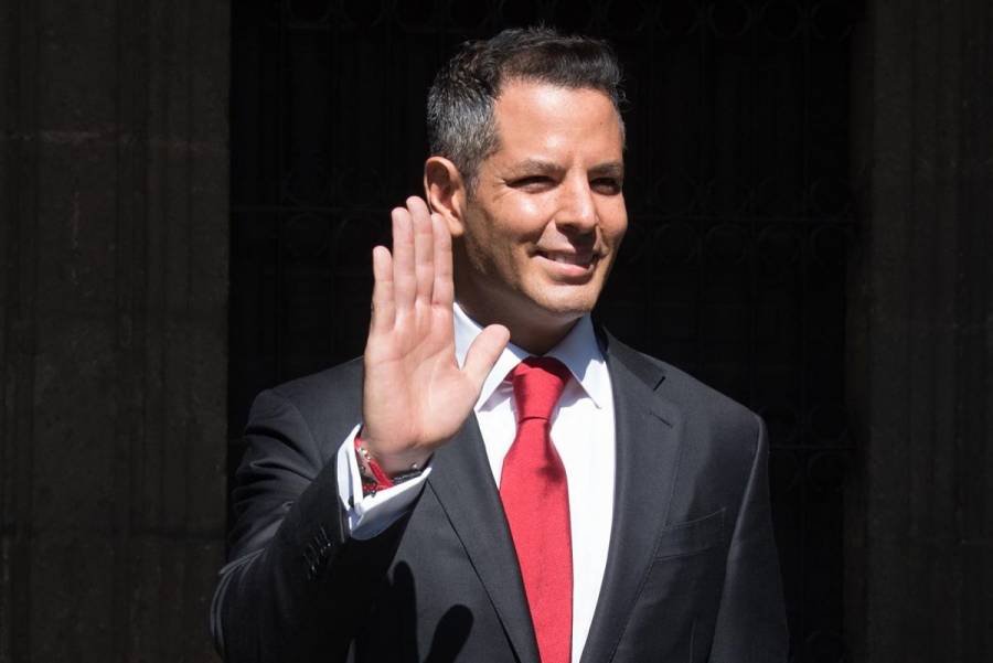 Alejandro Murat, gobernador de Oaxaca, da positivo a COVID-19