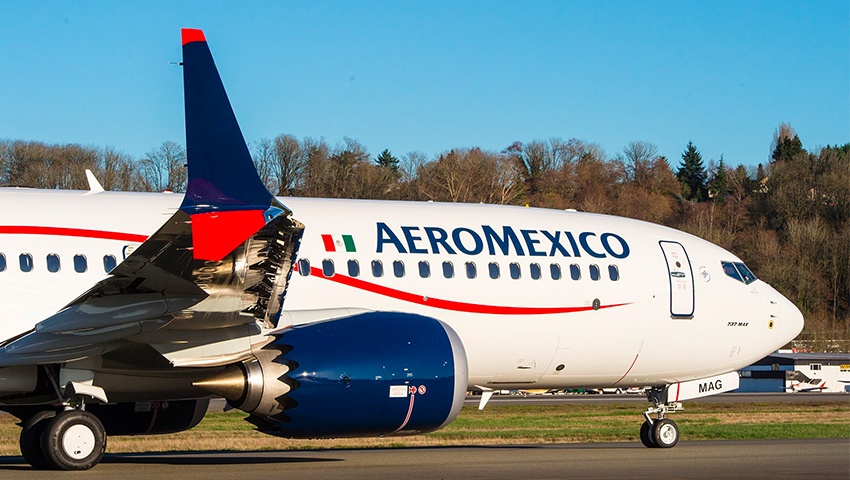 Sobrecargos de Aeroméxico contra cambios en el contrato