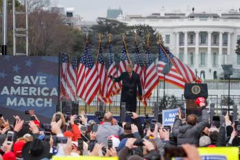 “Nunca aceptaremos la derrota”:  Trump a sus partidarios